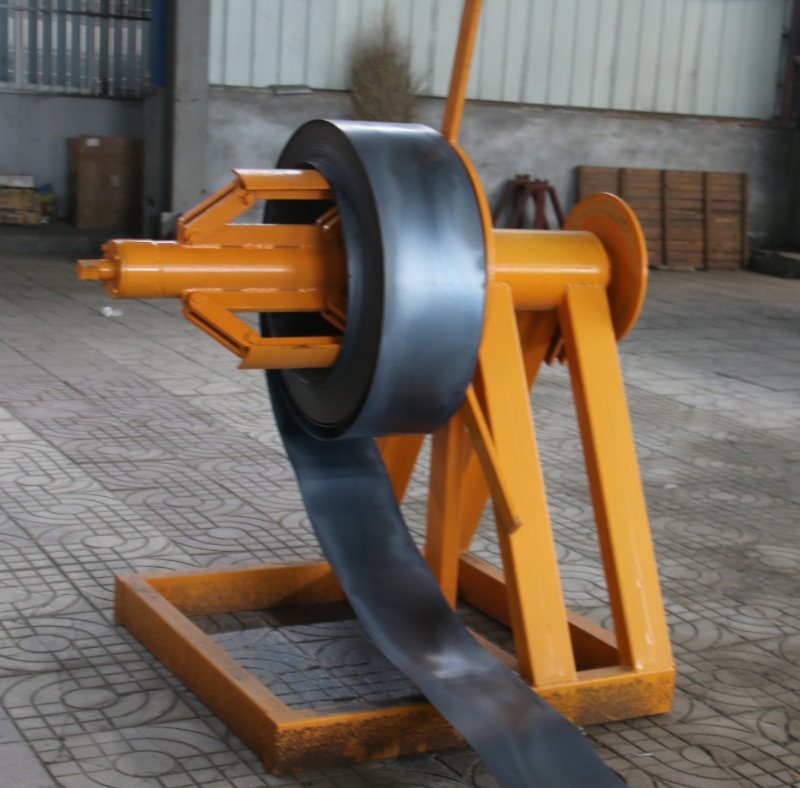 Metal Drain Pipe Downspout Roll Forming Machine/ Rain Spout Elbow Making Machine/ Used Rain Gutter Machine